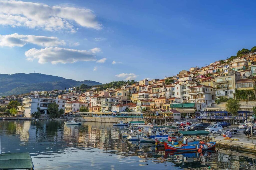 Παναγία Κρυφτή, το ξωκλήσι μέσα στον βράχο