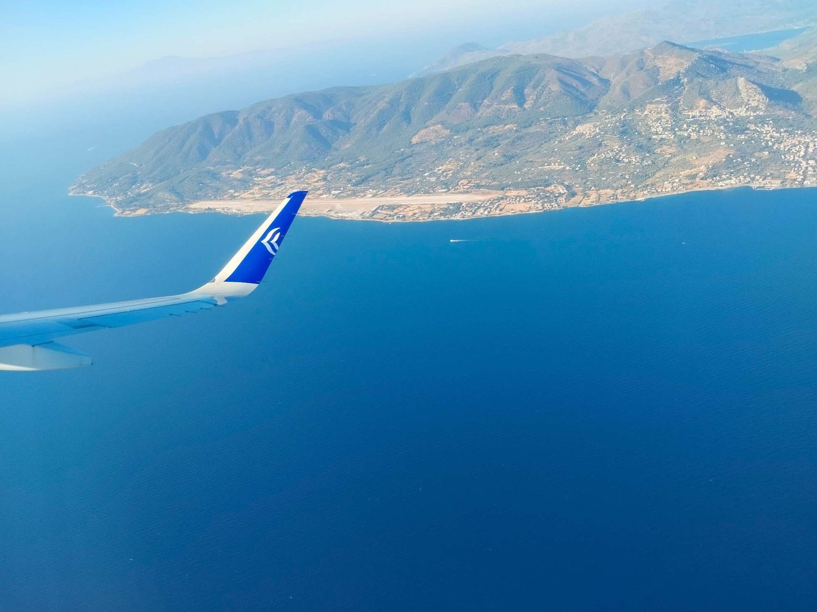 Flights to Lesvos