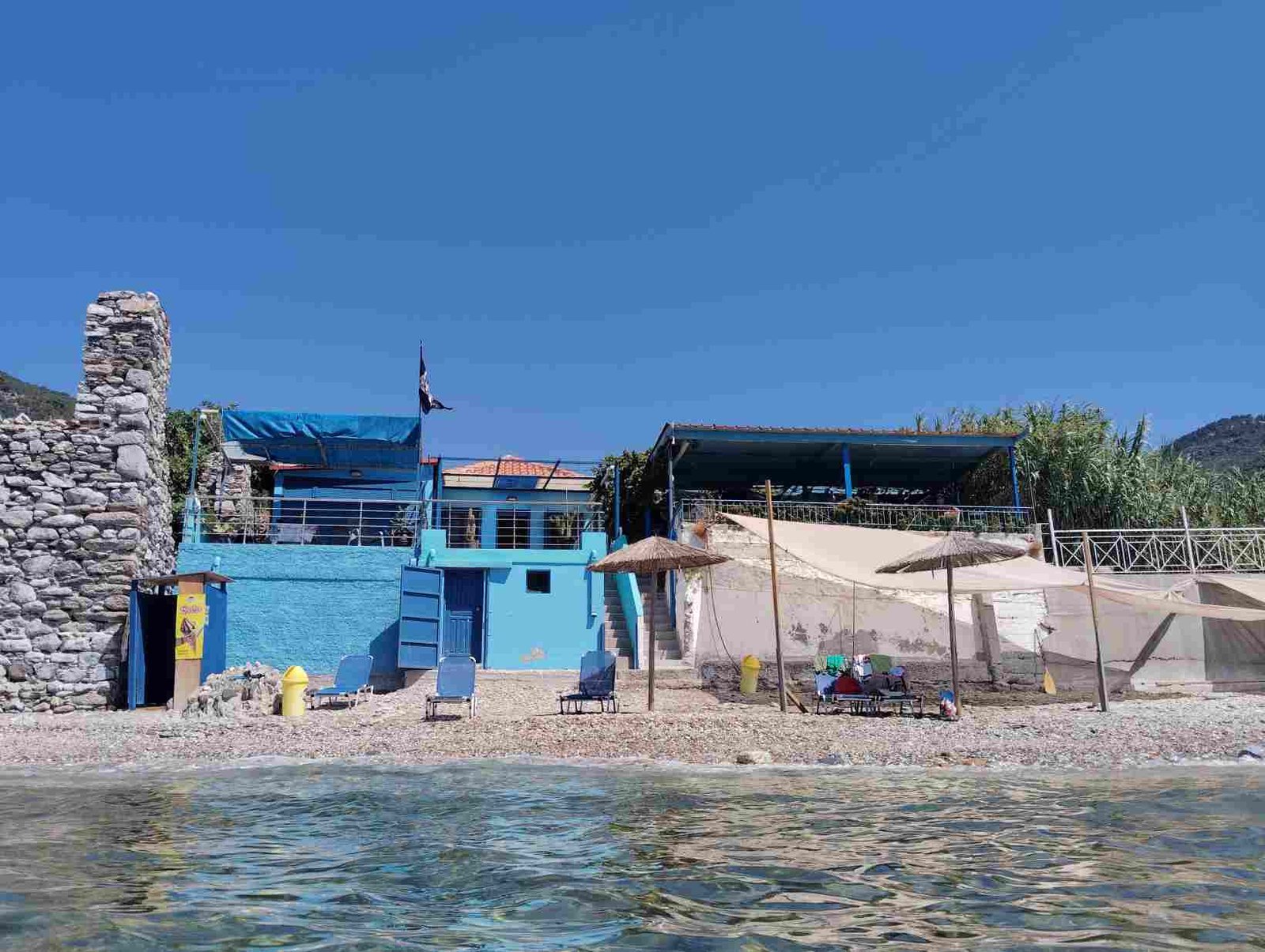 A seaside taverna at Melinda