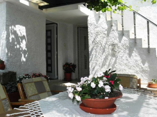 Koukos Cozy Guesthouse